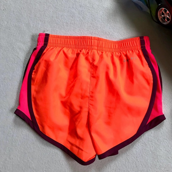 ❌SOLD❌ Nike NWOT Performance Dri Fit Assorted Bottom Bundle for Girls 3T - Picture 9 of 12